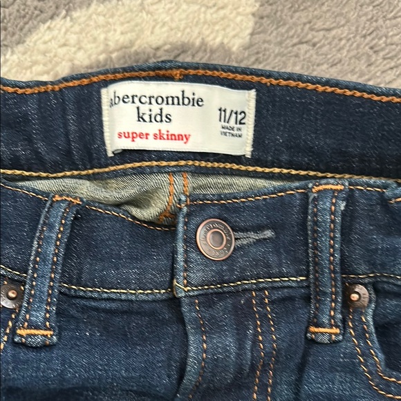 Abercrombie & Fitch Kids Jeans bundle - Dark Blue and Gray and vest - Picture 6 of 6